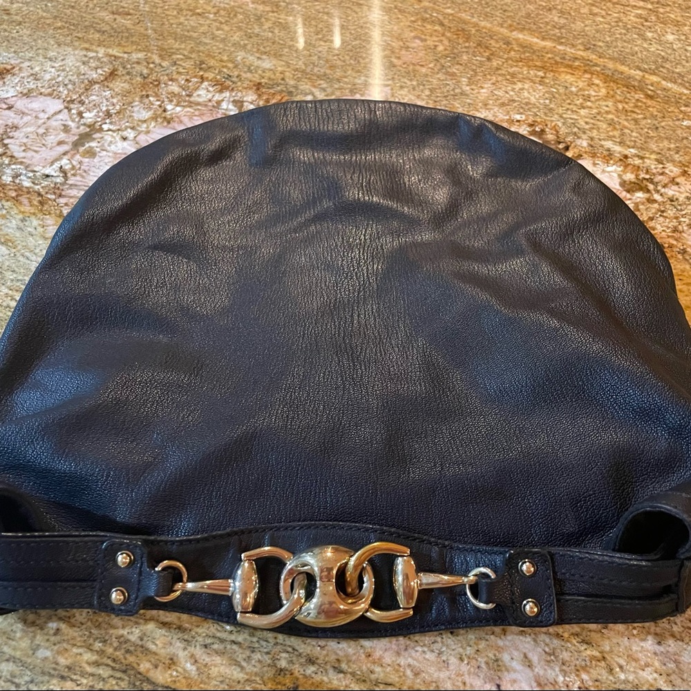 Gucci Black Leather Horsebit Hobo Bag - Picture 2 of 4